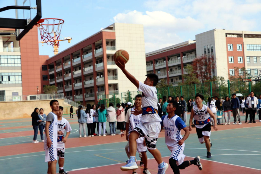 热血篮球，青春永不言败 ——2020年预科教育学院“团结杯”篮球赛圆满结束